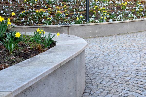 Concrete Retaining Wall Repair in Crown Point